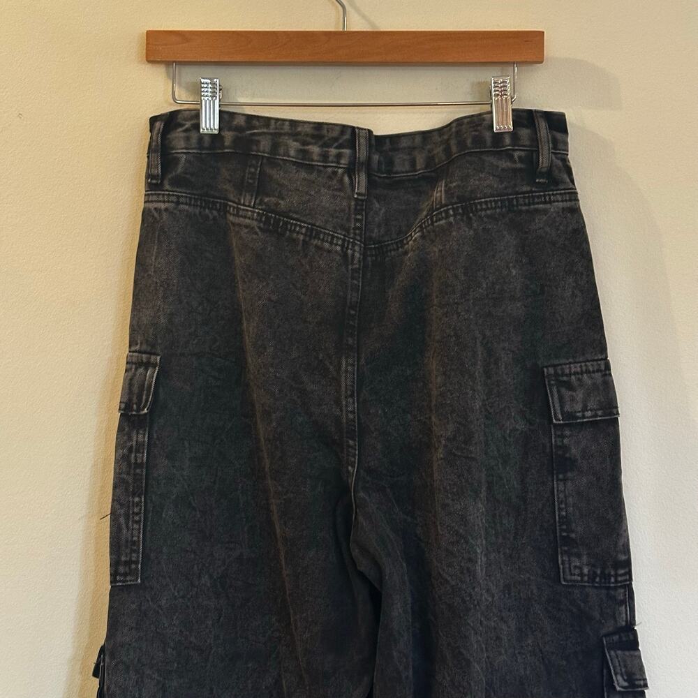 Fashion Nova Black Cargo Jeans sz 11 - Picture 7 of 10